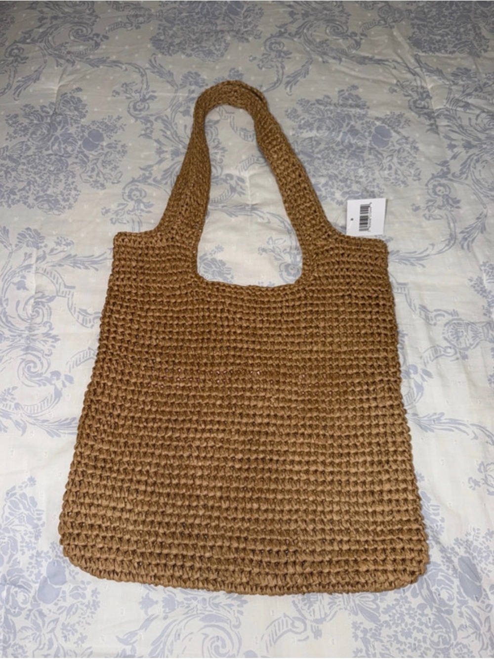 NWT Morphe Tan Crochet Tote Bag with Products - Picture 4 of 7